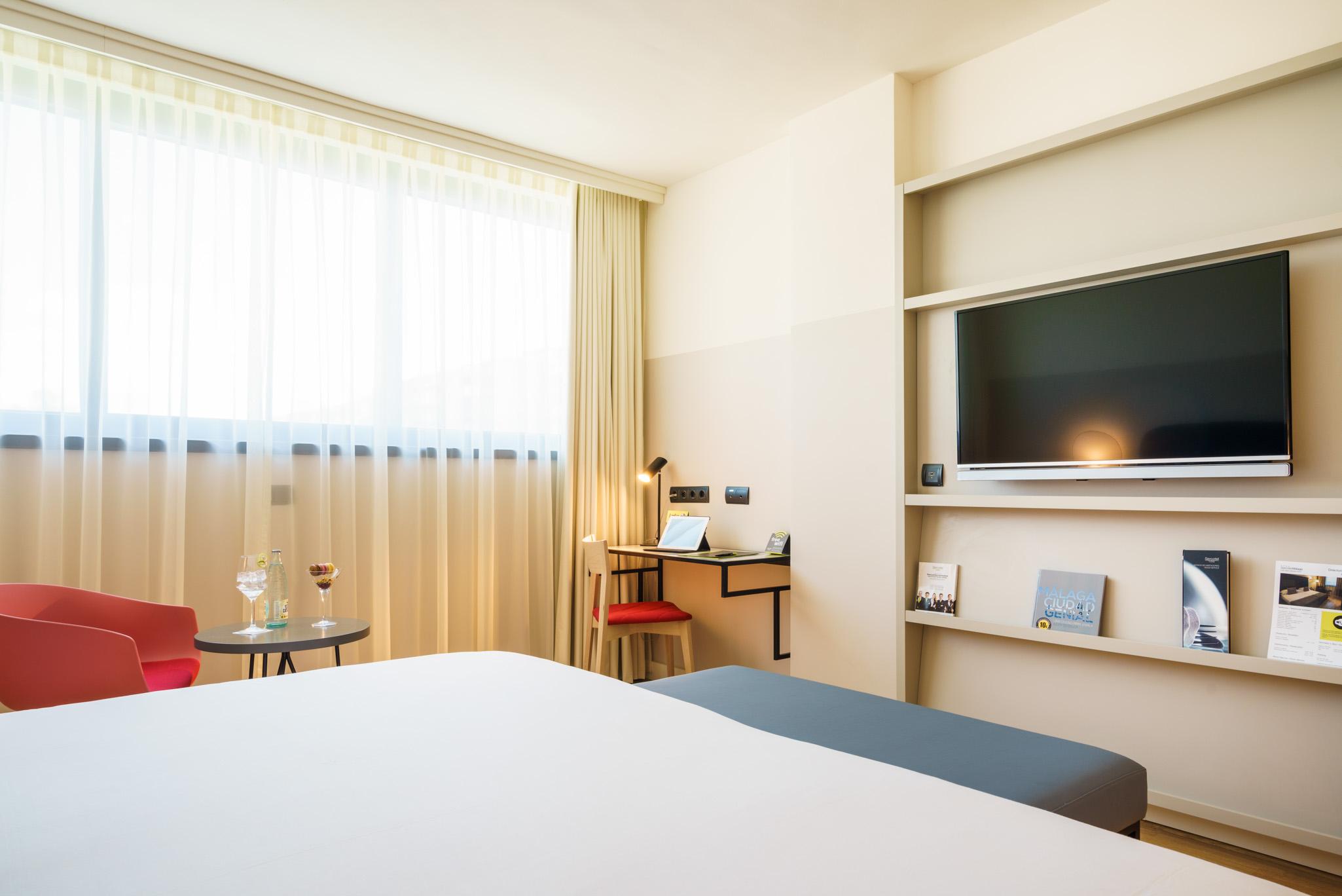 Hotel Eurostars Málaga Extérieur photo